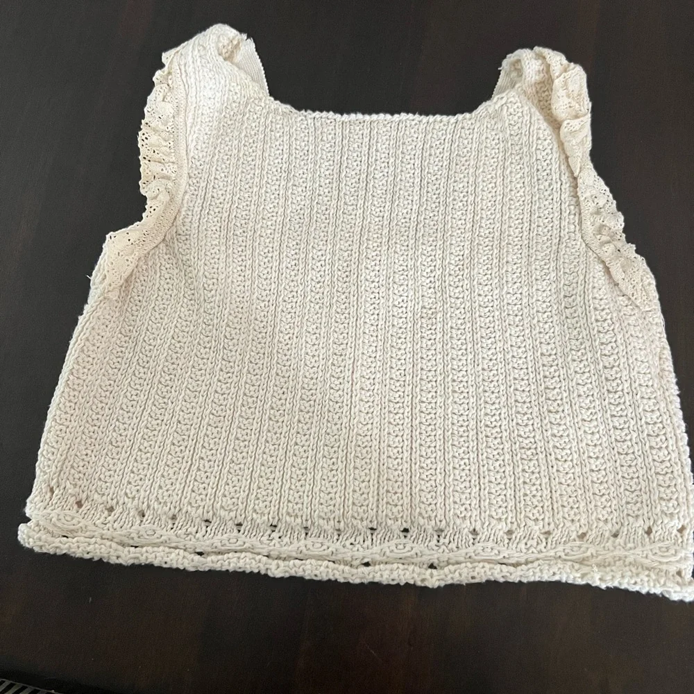 Girls Steve Madden Beige  Braided Sandals , two Zara tops , 1 pleaded skort - Picture 7 of 9